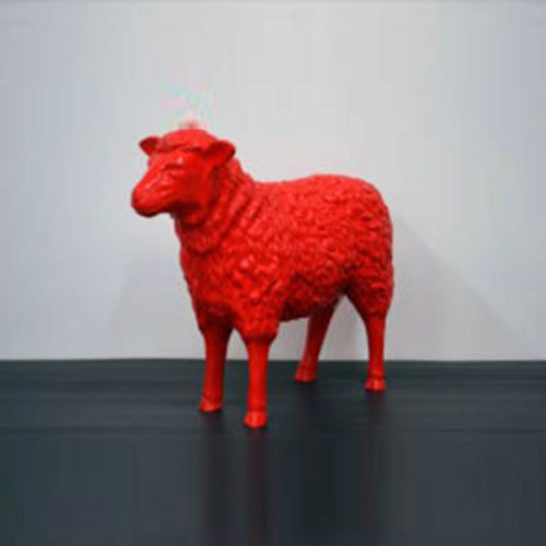 Mouton-rouge-nlcdeco animaux en resine et plastique