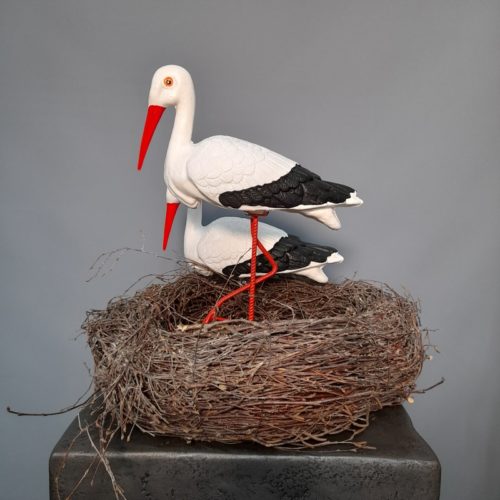 fake swans nest nlcdeco