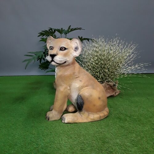 faux lionceau assis nlcdeco