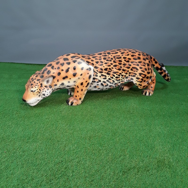 jaguar décor factice pour parcs d'attractions nlcdeco