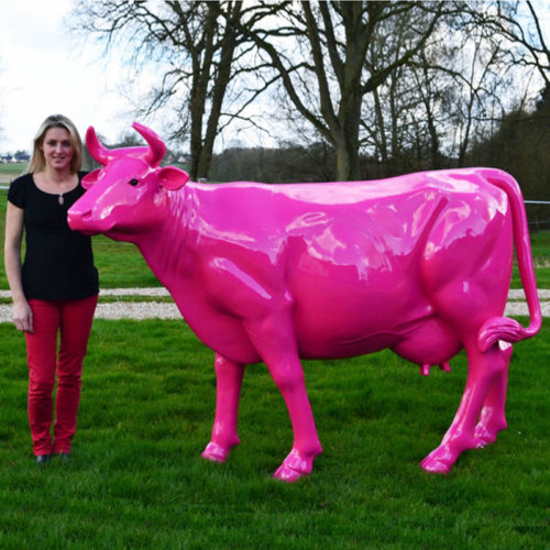 Vache-couleur-rose www.nlcdeco.fr animaux et décoration en résine