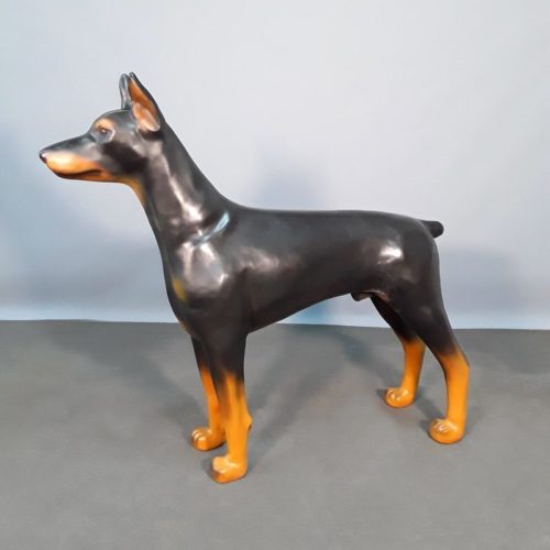 Doberman en résine nlcdeco
