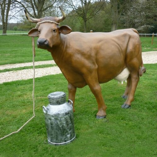 Reproduction céramique d'une vache Salers nlcdeco