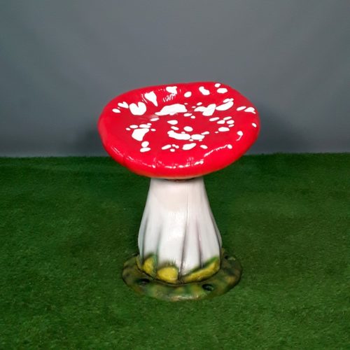 Siège en forme d'amanite champignon nlcdeco