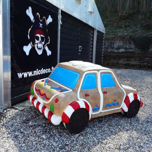 Resin Gingerbread Car nlcdeco