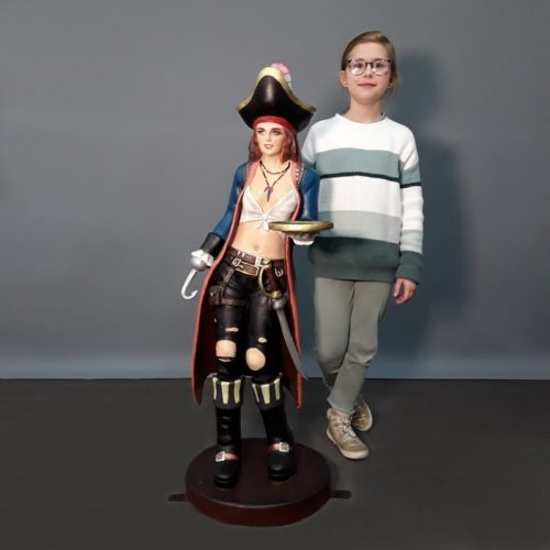 femme pirate serveuse petit modèle nlcdeco