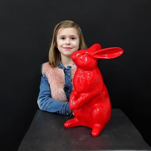 Statue lapin rouge magasin de décoration design nlcdeco