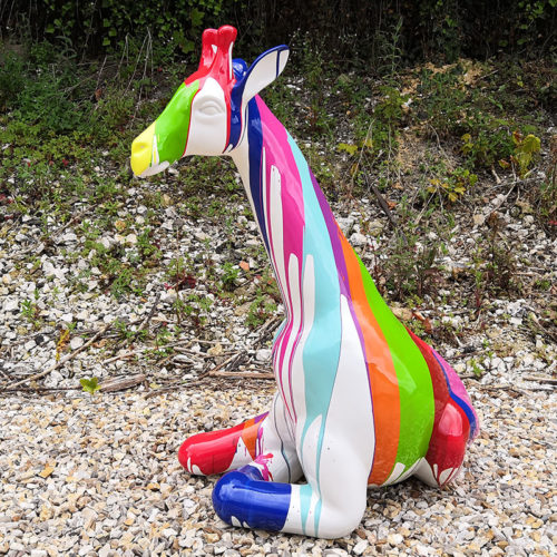 girafe assise trash blanche couleur nlcdeco.fr decoration animaux en resine
