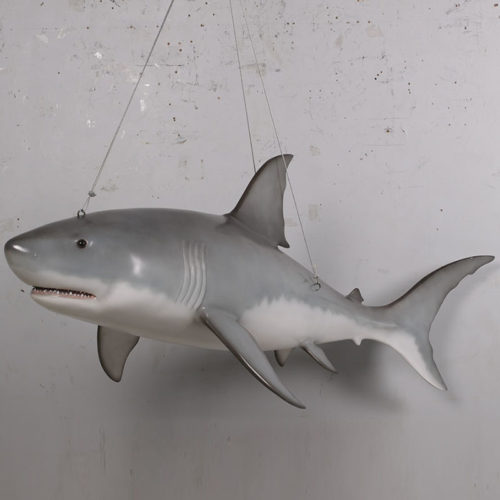 190019 requin à suspendre modele medium nlcdeco animaux de la mere en résine