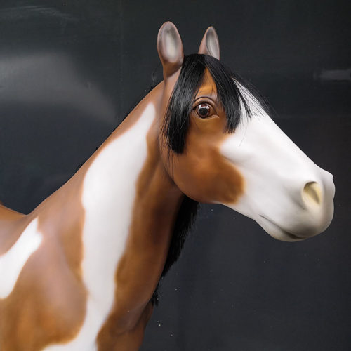 magnifique cheval avec crins noir nlcdeco.fr animaux et personnages en resine (9)