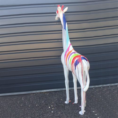 Girafe-en-résine-nlcdeco.jpg