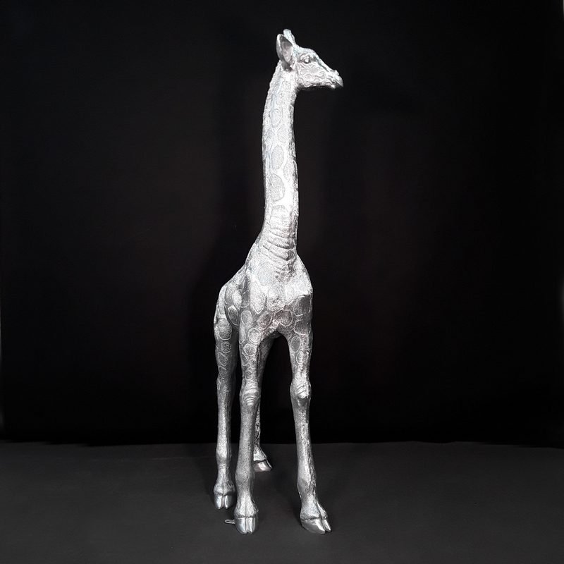 Grande girafe design argentée nlcdeco