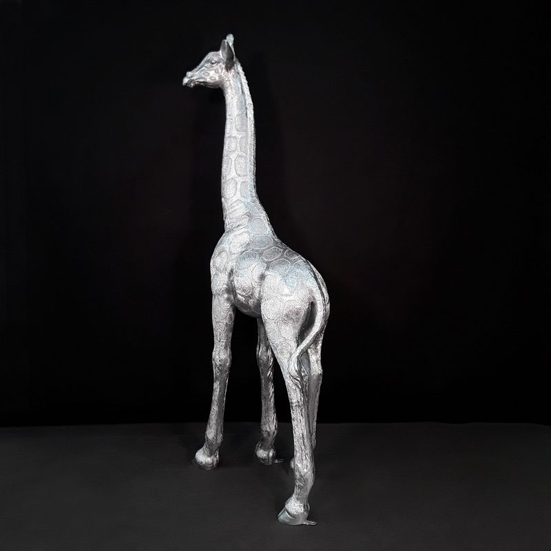grande girafe moderne argentée nlcdeco