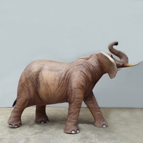 Eléphant taille réelle en résine nlcdeco