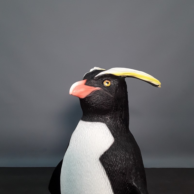Statue pingouin sauteur nlcdeco