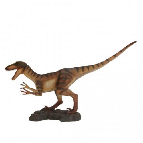 Vélociraptor sur rocher musée des dinosaures nlcdeco