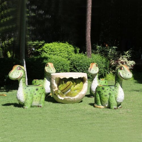 table et chaises en forme de petit dinosaure nlcdeco
