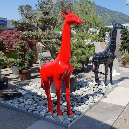Statue décorative grande girafe rouge nlcdeco