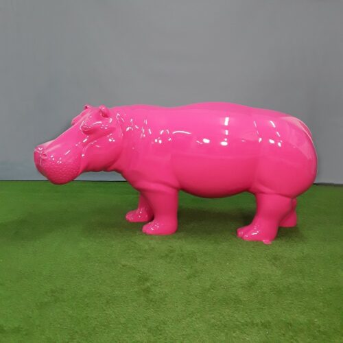statue design hippopotame rose fuschia