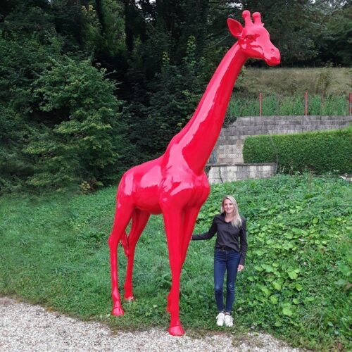 statue couleur girafe rouge nlcdeco