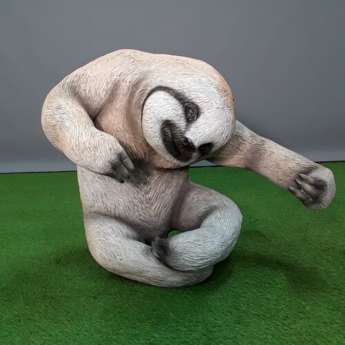 statue paresseux assis