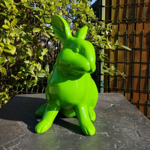 statuette sculpture petit lapin vert nlcdeco