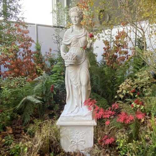 reproduction statue printemps jardin pierre