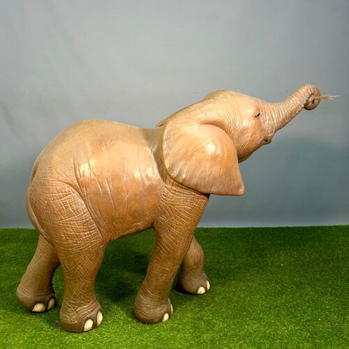 statue d'éléphant grandeur nature