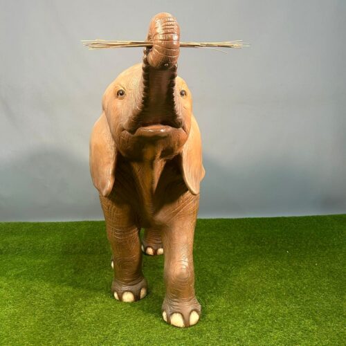 grand figurine d'éléphant décor jardin