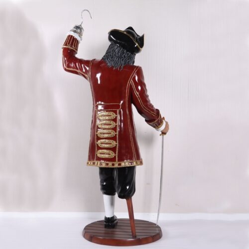 reproduction d'un capitaine pirate
