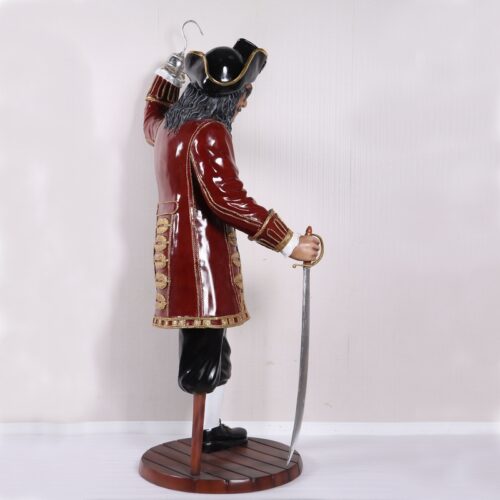pirate taille réelle en résine