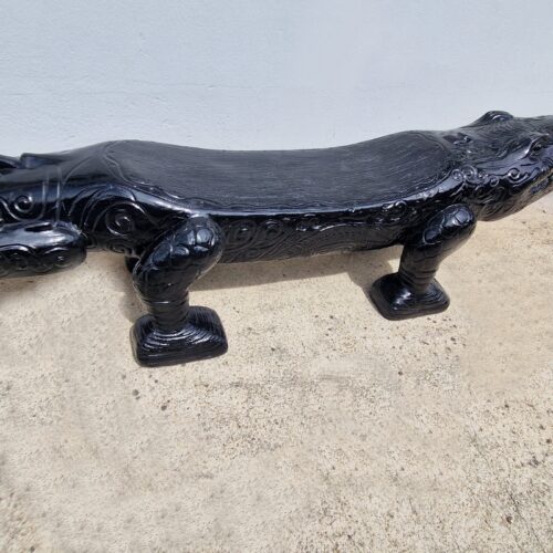 banc original pour parc d'attraction crocodile xxl