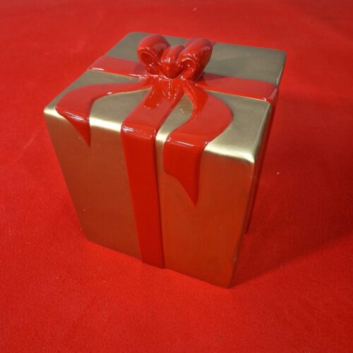 boite cadeaux factice xxl en résine décor de Noël